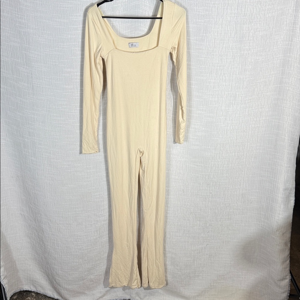 Oh Polly Cream Jumpsuit - Picture 4 of 10